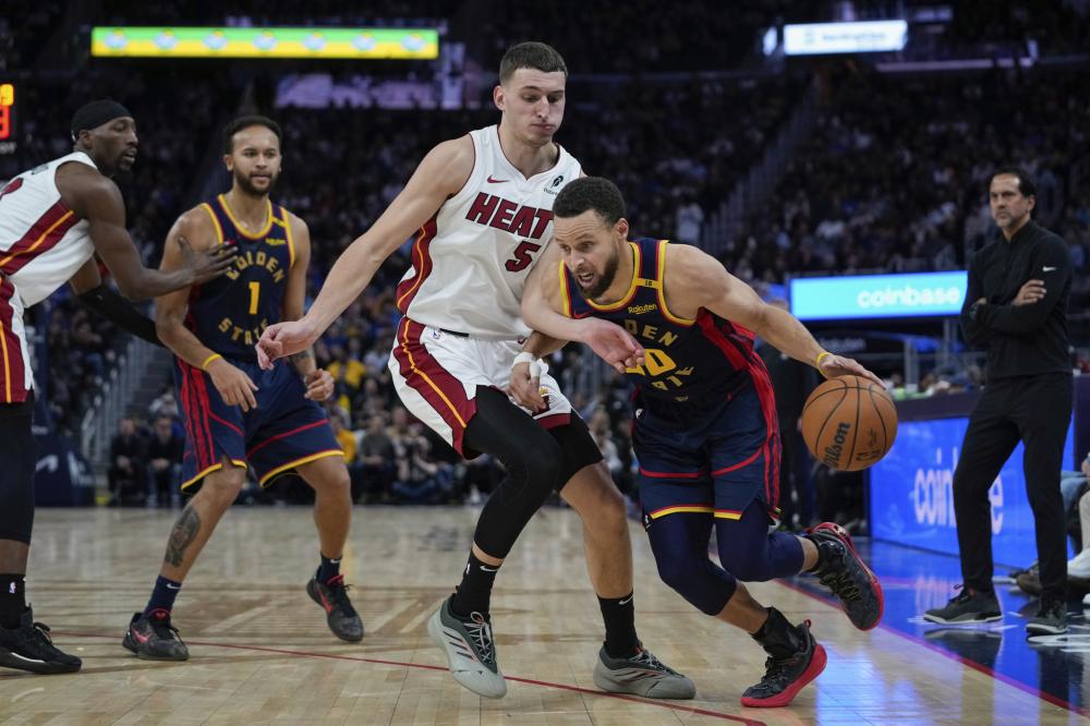 为球队扩大 为球队扩大