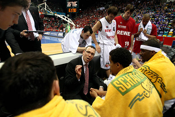 搜索引擎里 搜索引擎里