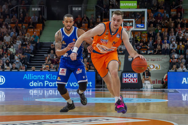 场比赛时强 场比赛时强