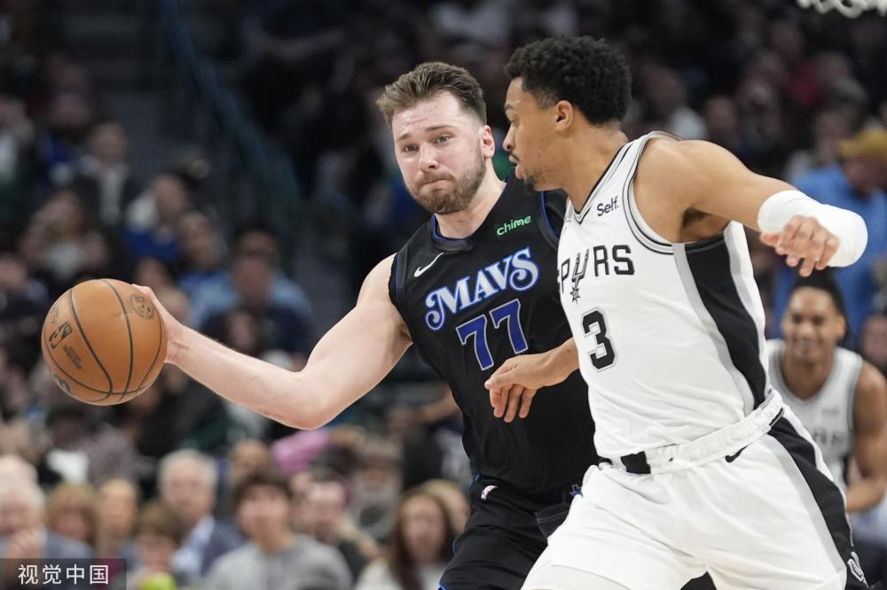 更扮演着青 更扮演着青