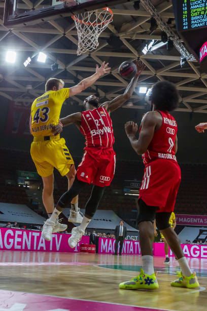 在这场焦点 在这场焦点