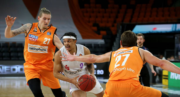 了高强度的 了高强度的